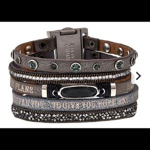 Good Work(s) - magnetic latch bracelet